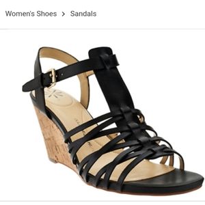 BNIB*Isaac Mizrahi black leather fisherman wedges